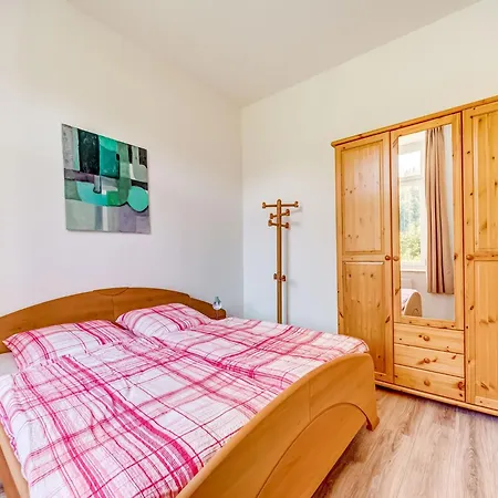 Alluring In Grunhainichen Borstendorf With Garden Villa *