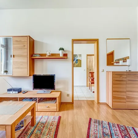 Alluring In Grunhainichen Borstendorf With Garden Villa *