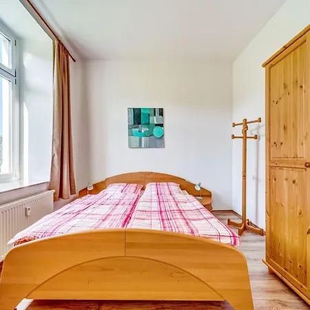 Villa Alluring In Grunhainichen Borstendorf With Garden *