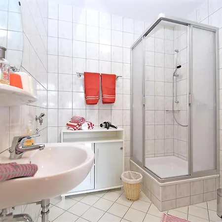 Villa Alluring In Grunhainichen Borstendorf With Garden *