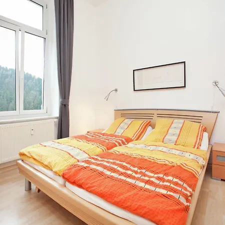 Villa Alluring In Grunhainichen Borstendorf With Garden Leubsdorf